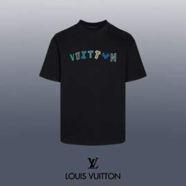 Picture of Louis Vuitton T Shirts Short _SKULVXS-LmptxL01386814